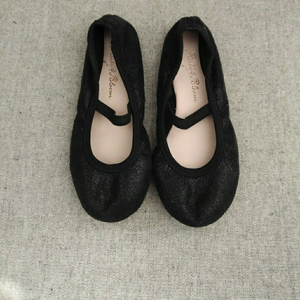 Ruby & Bloom kids dress shoes